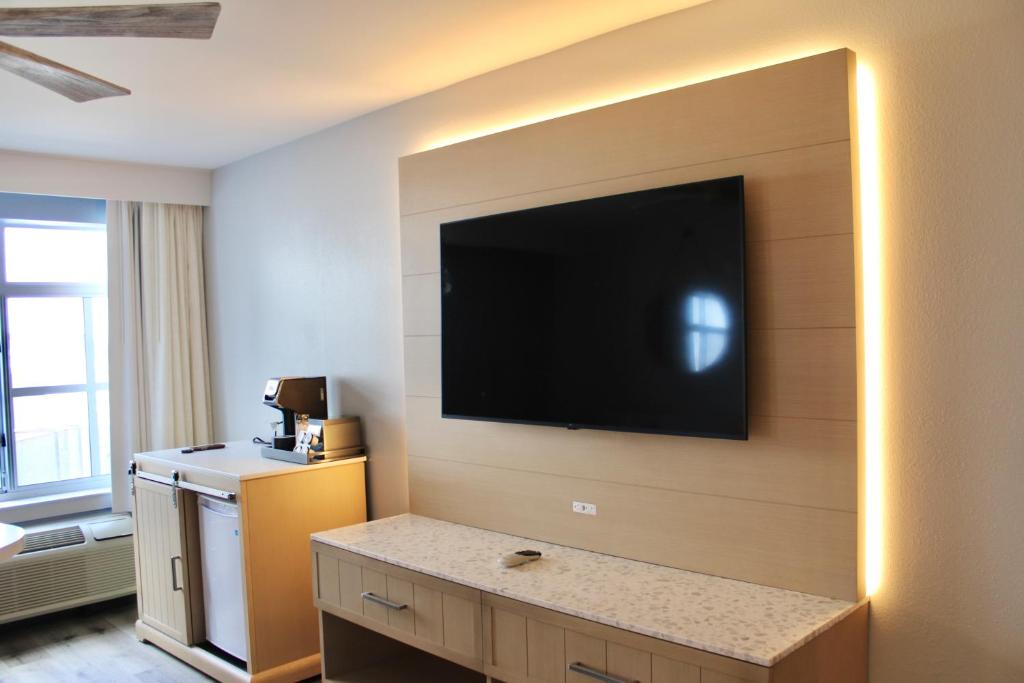 Rod 'N' Reel Resort Room Type - Standard Room, 1 King Bed