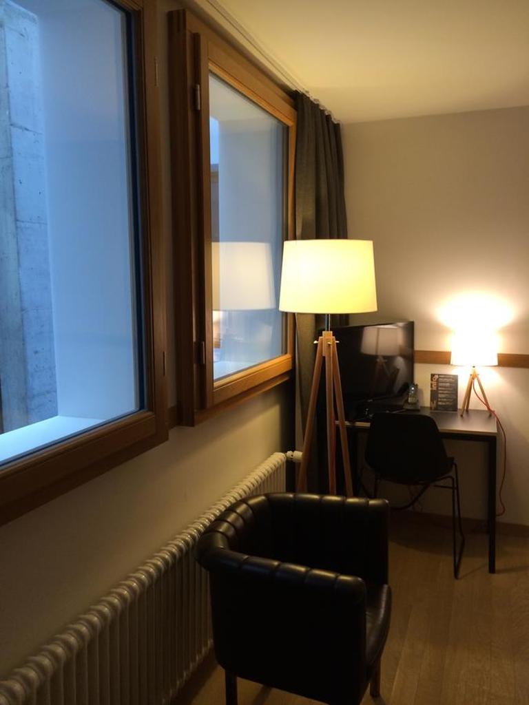 Двухместный (Budget Double Room with Elevator View), East-West Riverside Hotel Basel
