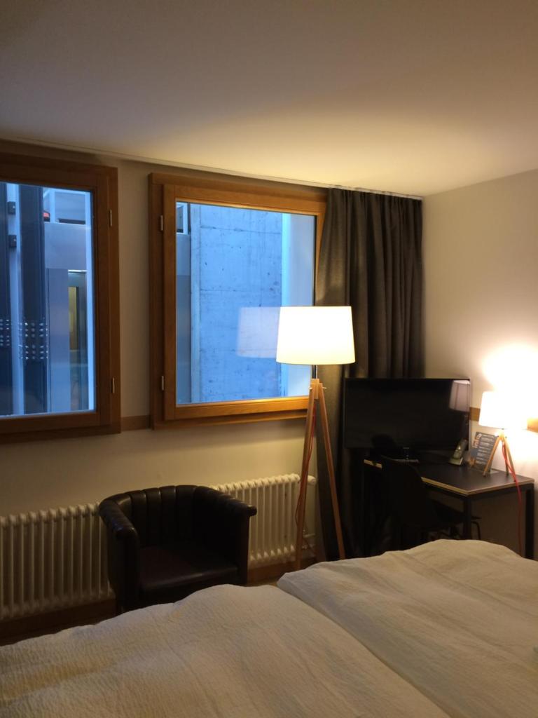 Двухместный (Budget Double Room with Elevator View), East-West Riverside Hotel Basel