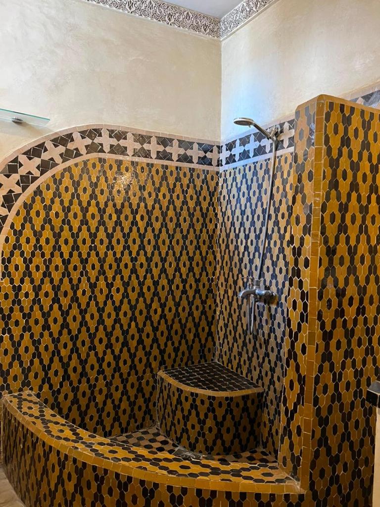 Riad Ouliya - Tap to explore photos