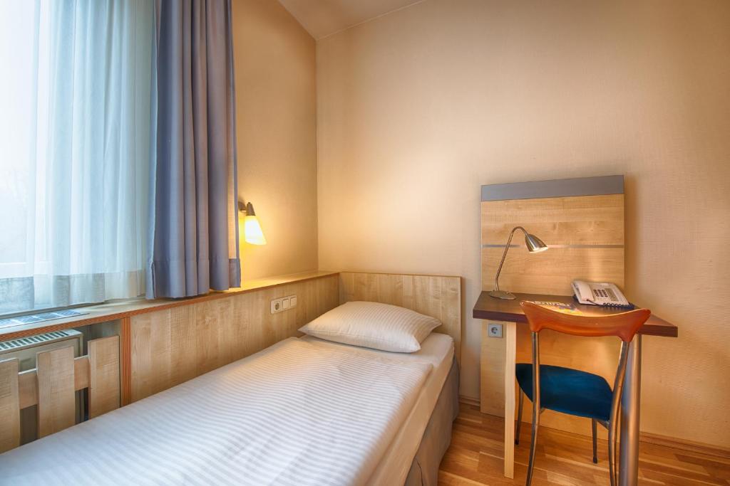 Одноместный (Стандартный одноместный номер), enjoy hotel Berlin City Messe