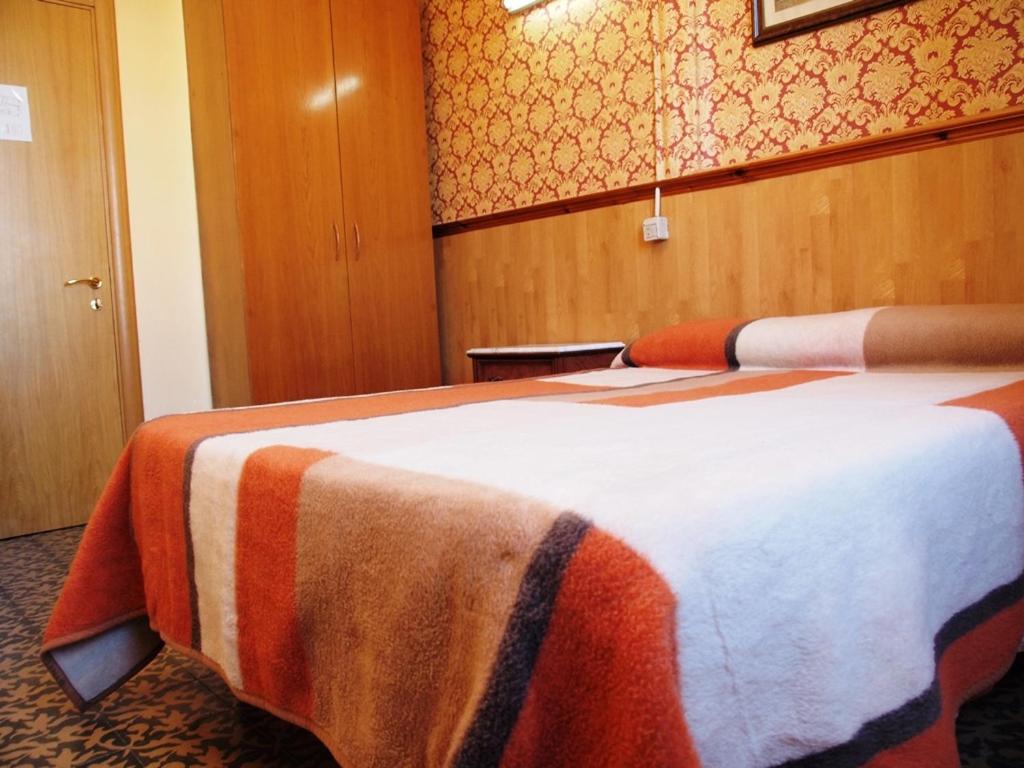 Rooms of Pension Villanueva