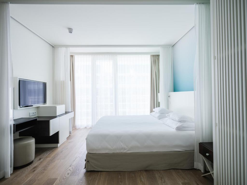 Falkensteiner Hotel & Spa Jesolo - Tap to explore photos