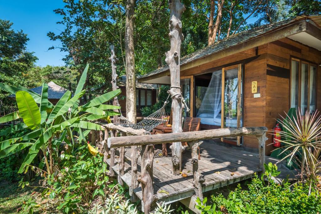 Номер (Бунгало с кондиционером и видом на море), Koh Kood Resort