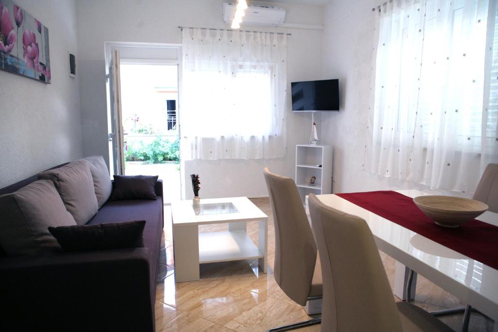 Porta Anna Apartments photo 3