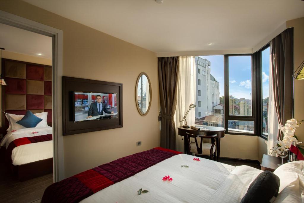 Семейный (Семейный номер с видом на город), Hanoi La Storia Hotel