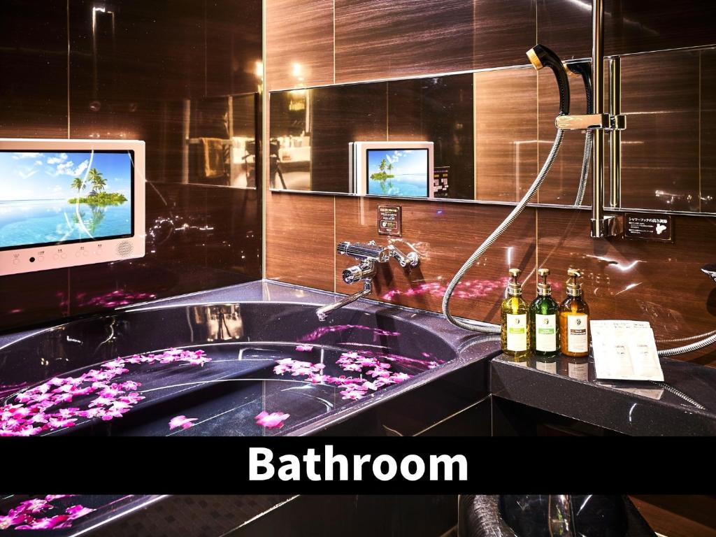 Hotel Balian Resort Namba Shinsaibashi - Tap to explore photos