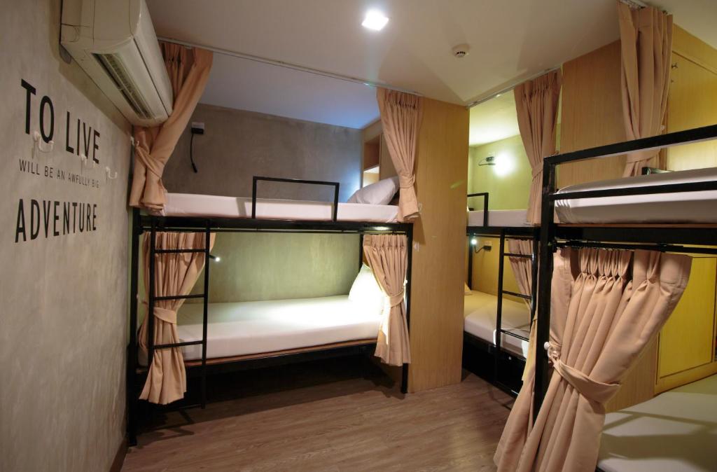 Номер (Кровать в общем 6-местном номере для женщин), Cazz Hostel