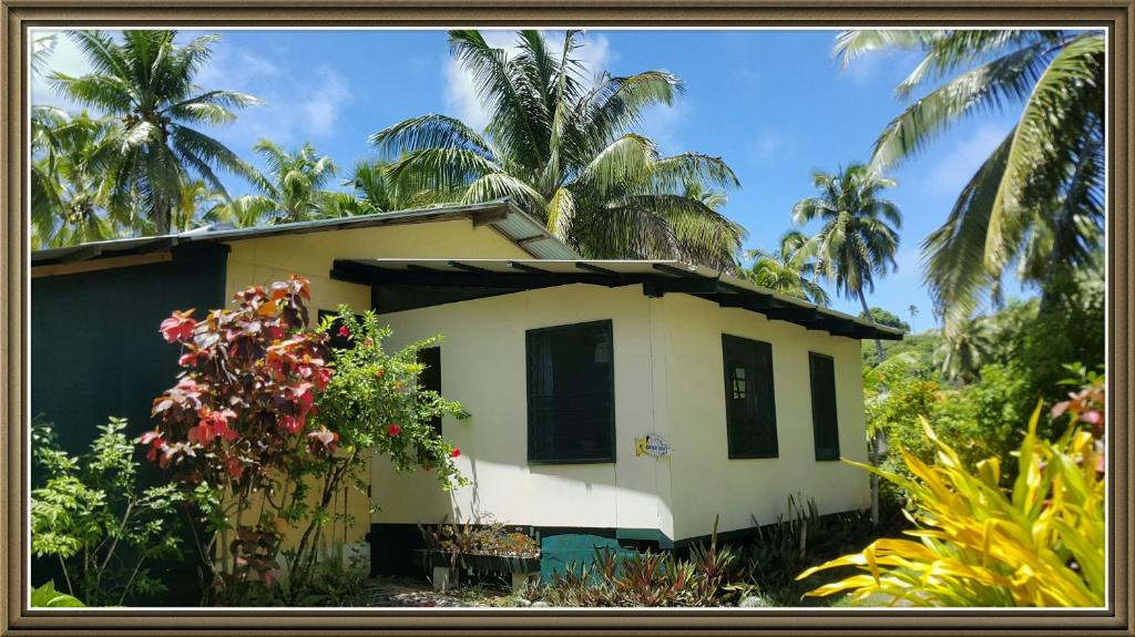 Matriki Beach Huts photo 3