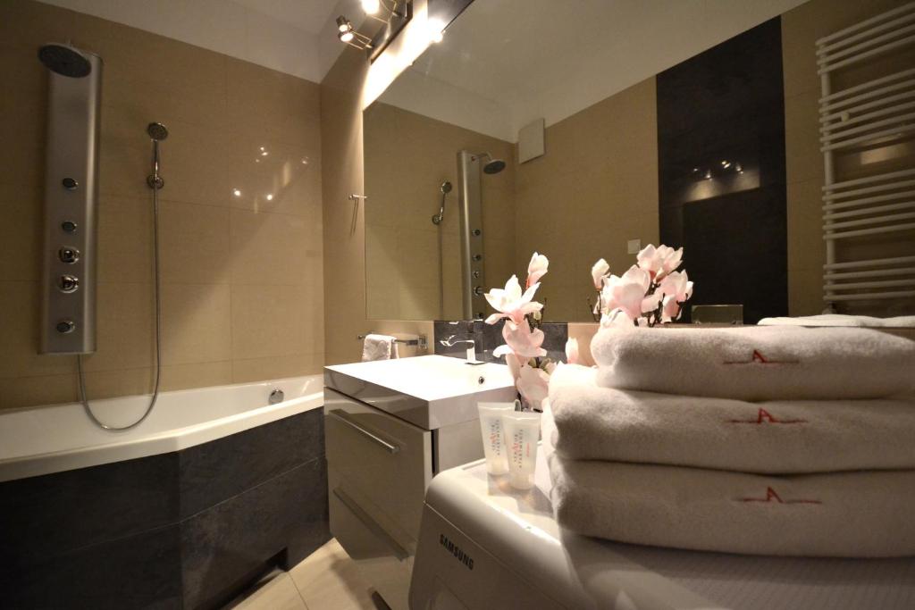 Апартаменты (Улучшенные апартаменты), Senator Warsaw Apartments