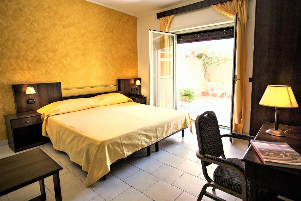 Hotel Marabel photo 2