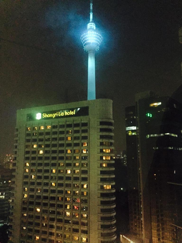 Апартаменты (Улучшенный номер с 2 спальнями), KLCC Serviced Suites