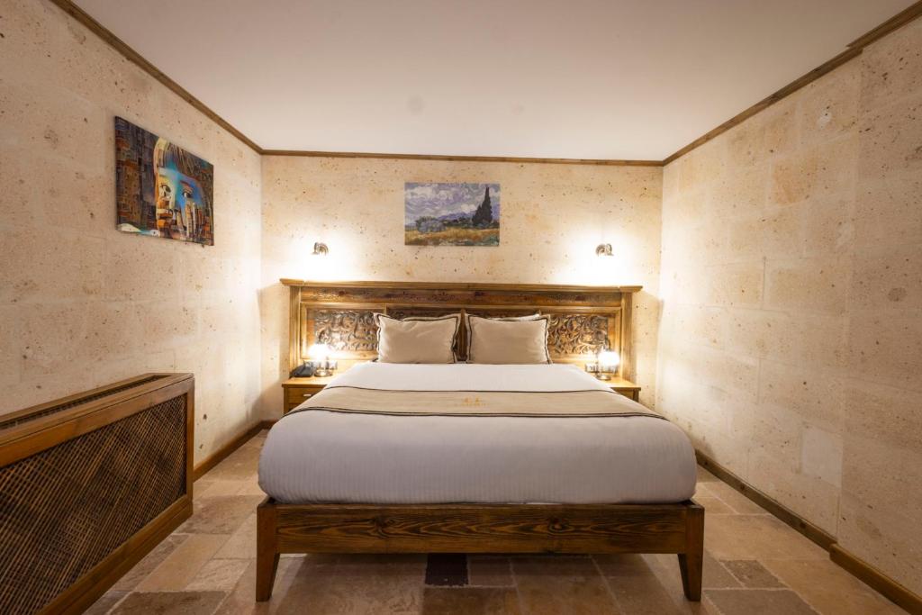 Unique Cappadocia Palace Room Type - Suite with Jacuzzi