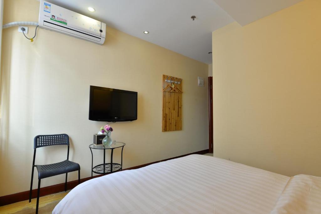 Двухместный (Двухместный номер эконом-класса с 1 кроватью), Irene Boutique Hotel - Jinshu Shop