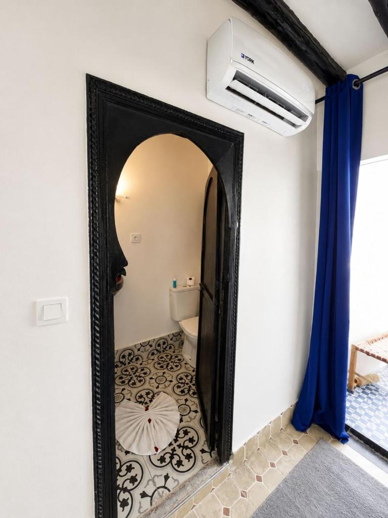 Riad Lazorde De Marrakech - Tap to explore photos