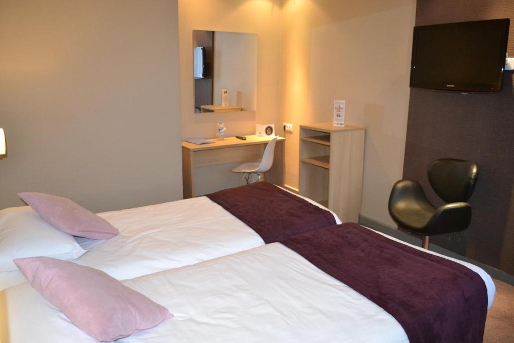 Двухместный (Двухместный номер с 2 отдельными кроватями), Hôtel Kyriad and Spa Reims centre