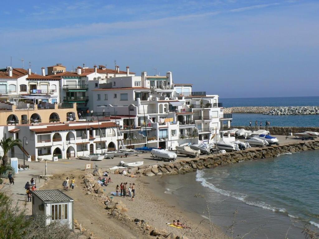 Casa en el Roc de Sant Gaieta photo 1