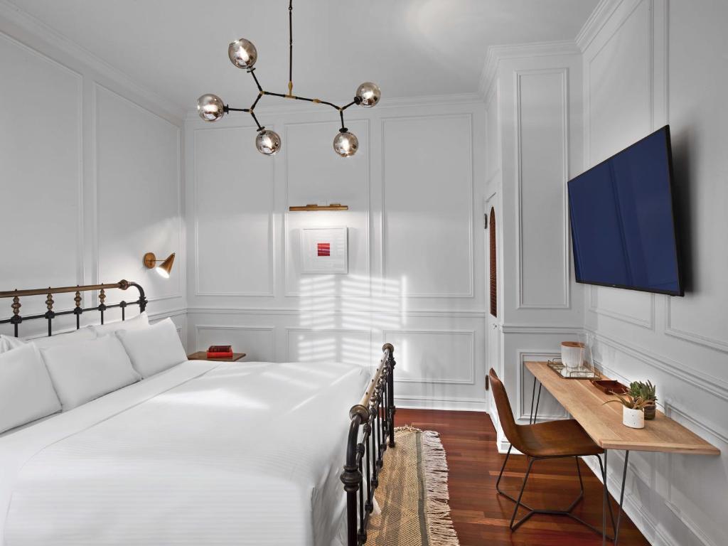 Life Hotel New York image