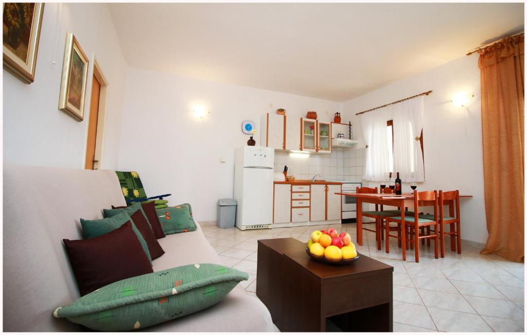 Apartment Benjamin photo 1