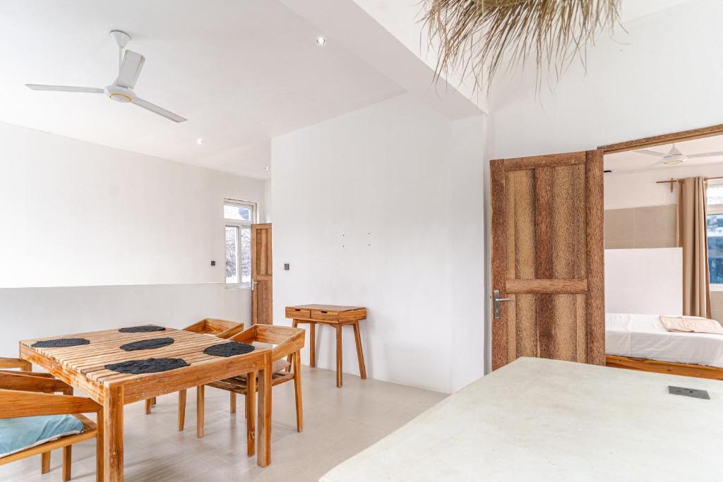 Lushious Private 4 bedroom Villa with Pool - 90m from Paje Beach, Zanzibar - Tap to explore photos