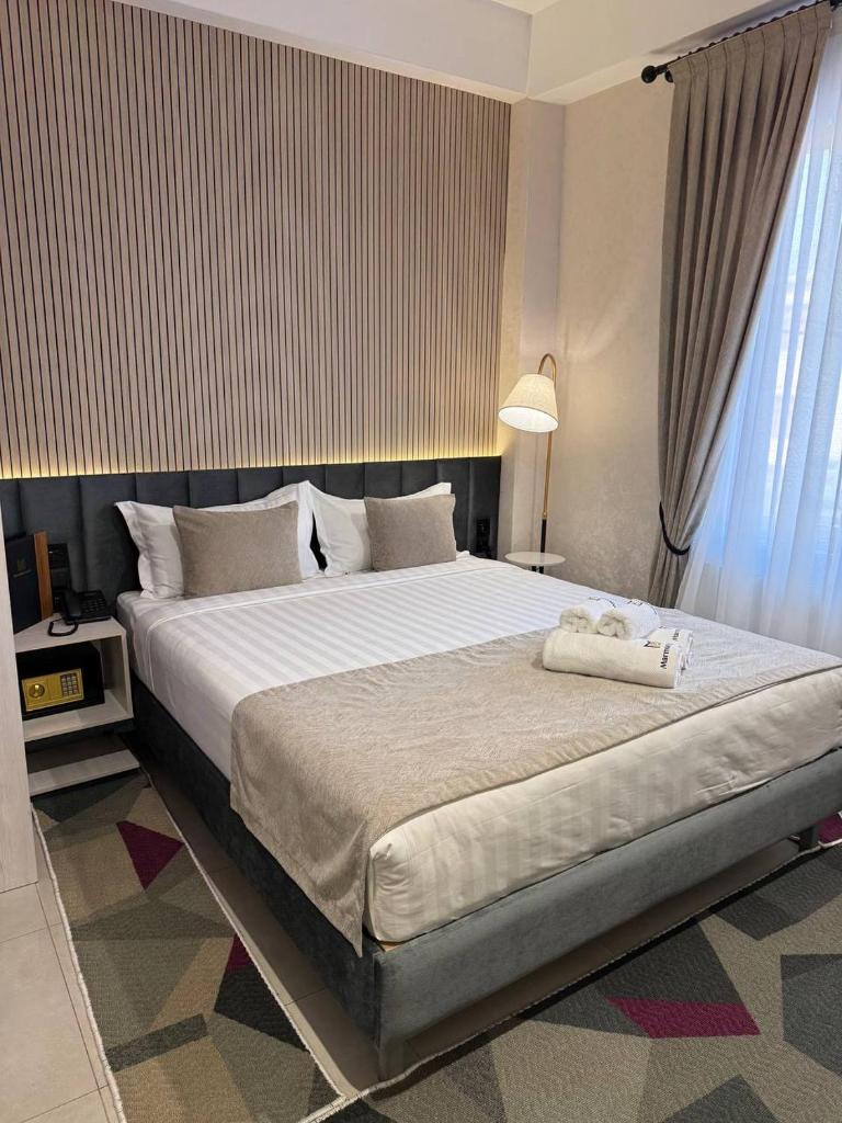 Marmaris Rakat Hotel - Tap to explore photos