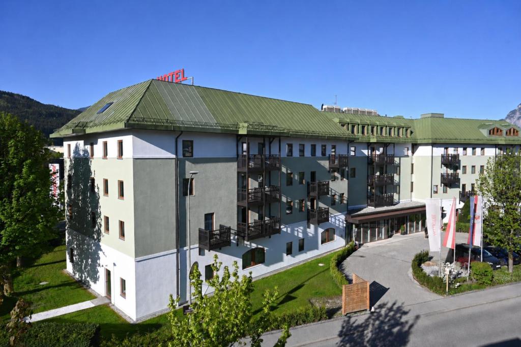 Alphotel