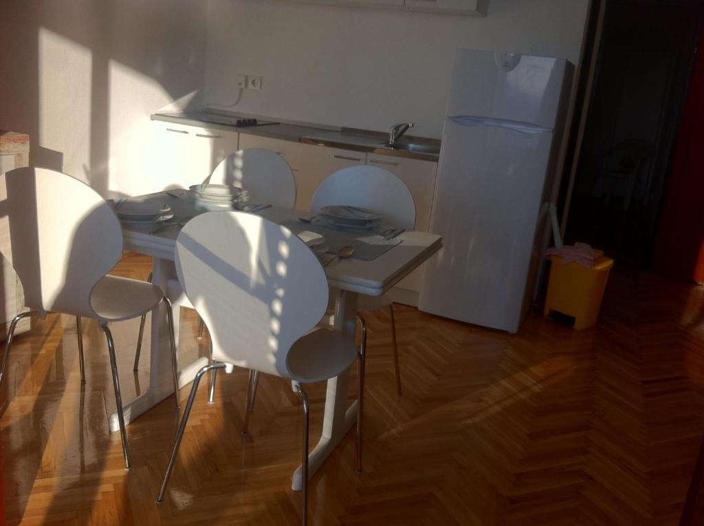Apartment Zvonko photo 1