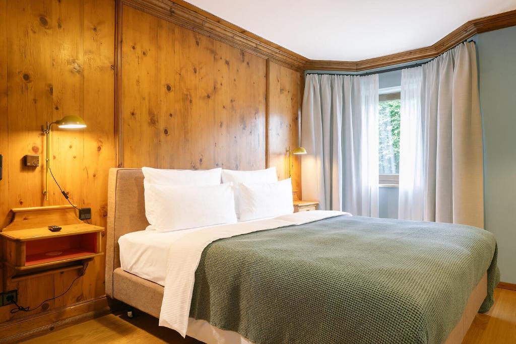 HENRI Hotel Garmisch-Partenkirchen (Neueröffnung) - Tap to explore photos