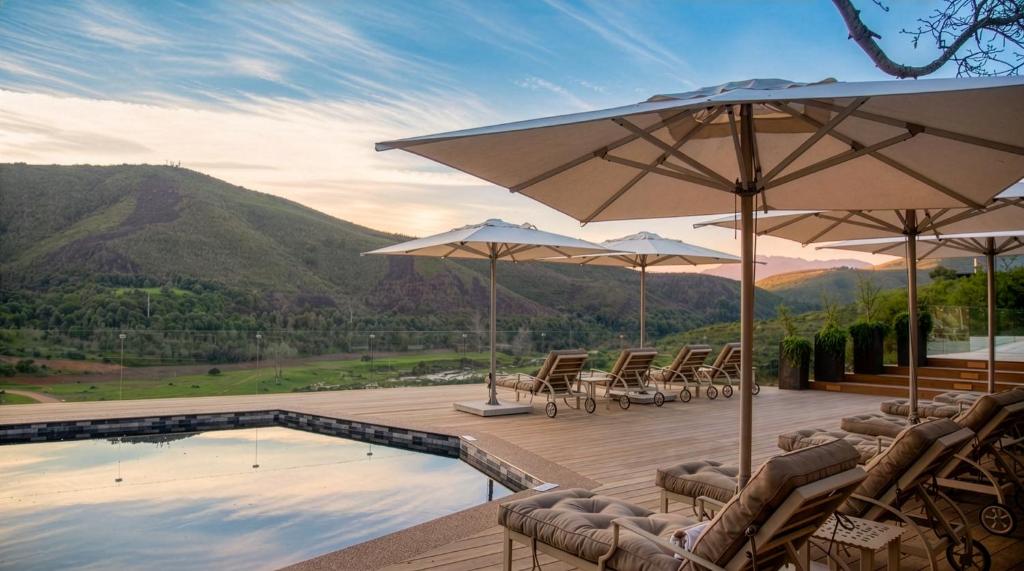 Botlierskop Private Game Reserve - Tap to explore photos