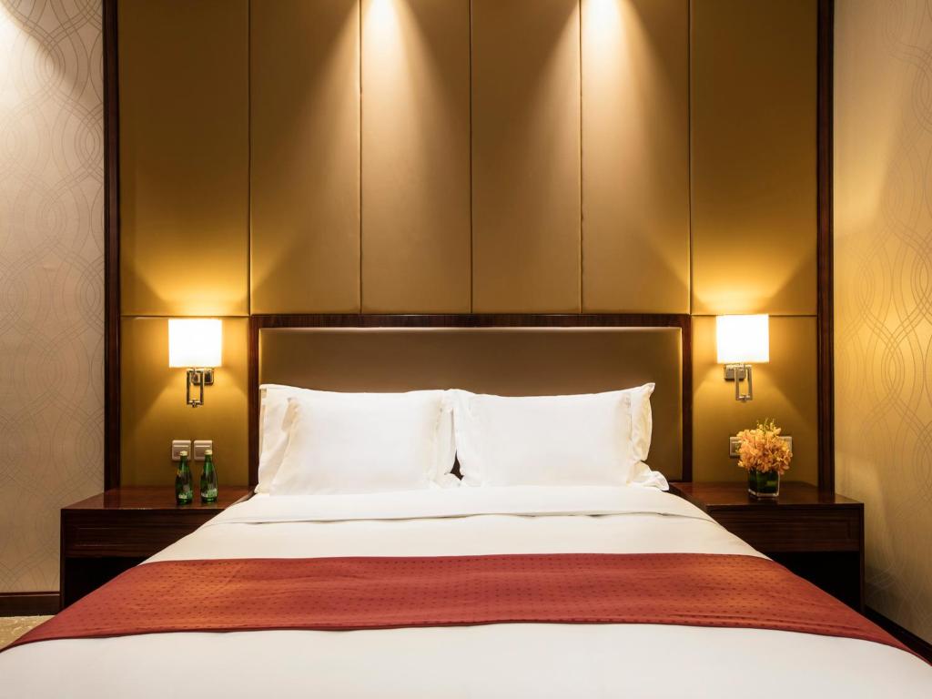 Holiday Inn Beijing Airport Zone, an IHG Hotel photo 2