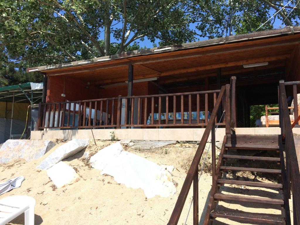Sarakina Wooden House photo 1