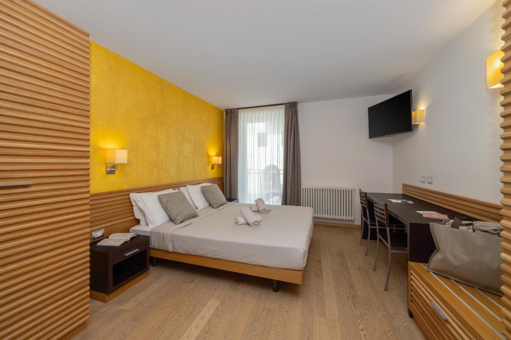 Cavallino Experience - Alpine Wellness Hotel Room Type - Suite with Balcony