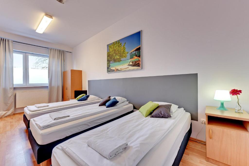 Трехместный (Трехместный номер с ванной комнатой), Nice Rooms
