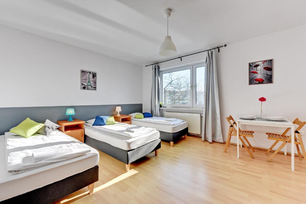 Трехместный (Трехместный номер с общей ванной комнатой), Nice Rooms
