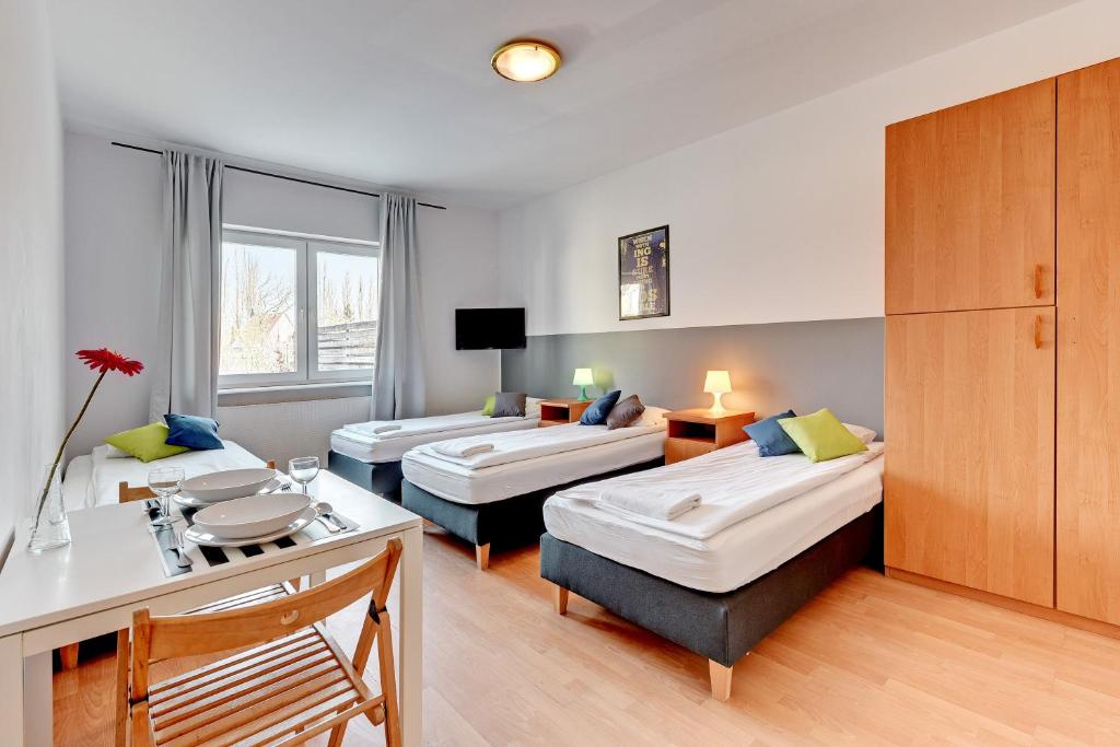 Четырехместный (Четырехместный номер с ванной комнатой), Nice Rooms