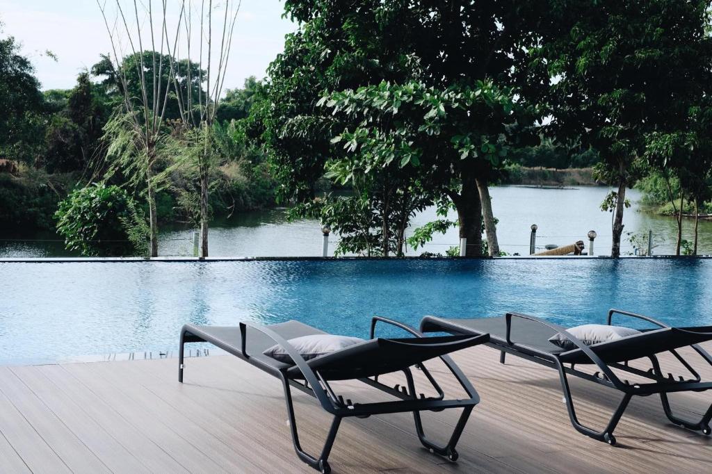 Riverawan Hotel photo 2