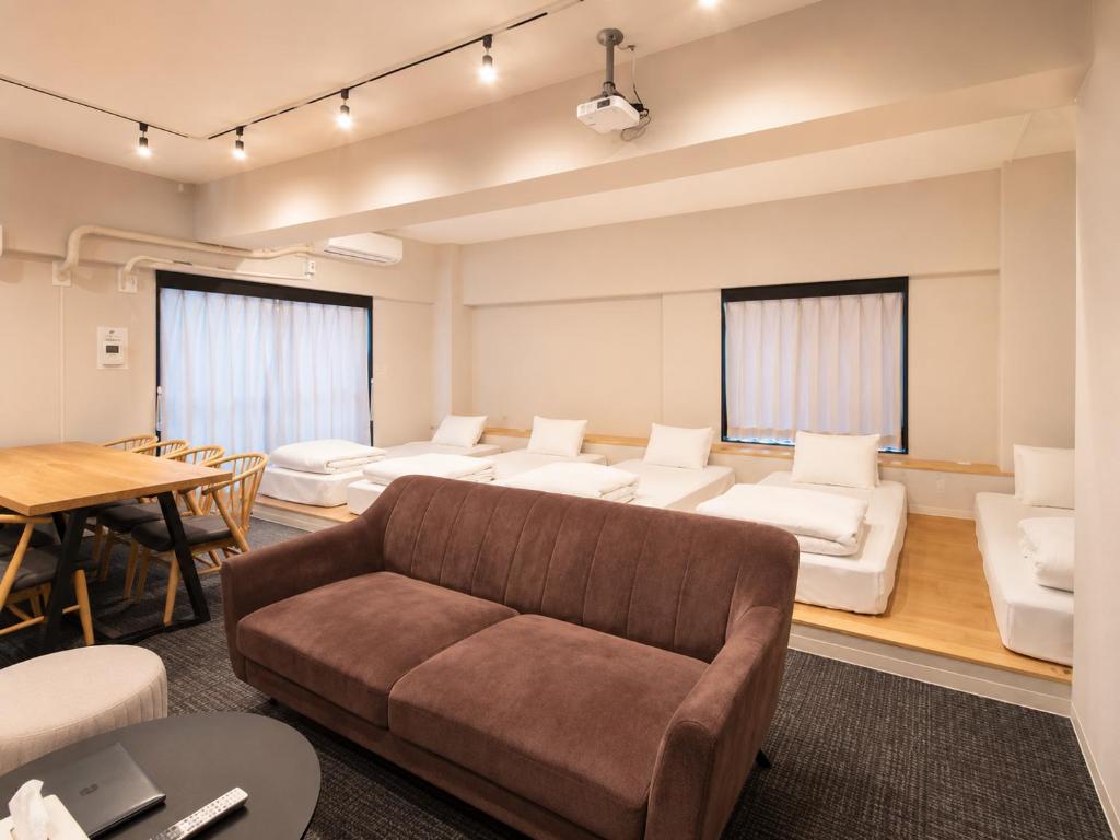 Tasone Stay OSAKA FYJ709 - Tap to explore photos