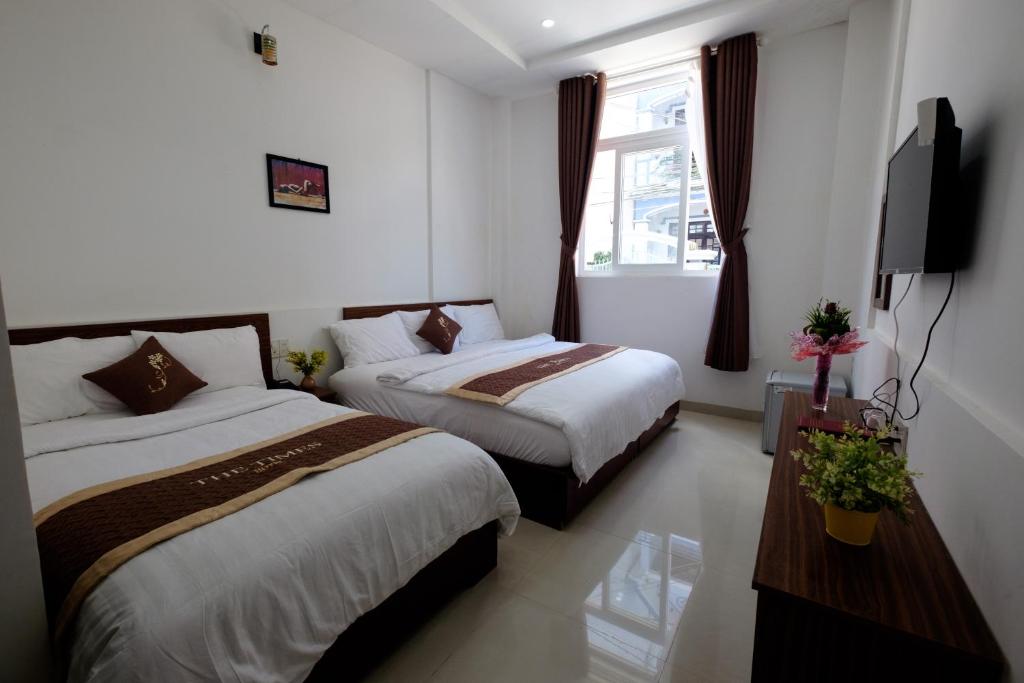 Семейный (Улучшенный семейный номер), The Times Hotel
