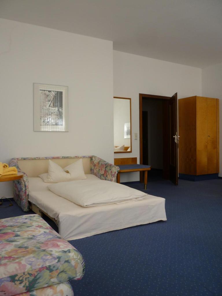 Четырехместный (Четырехместный номер), Hotel am Rathaus