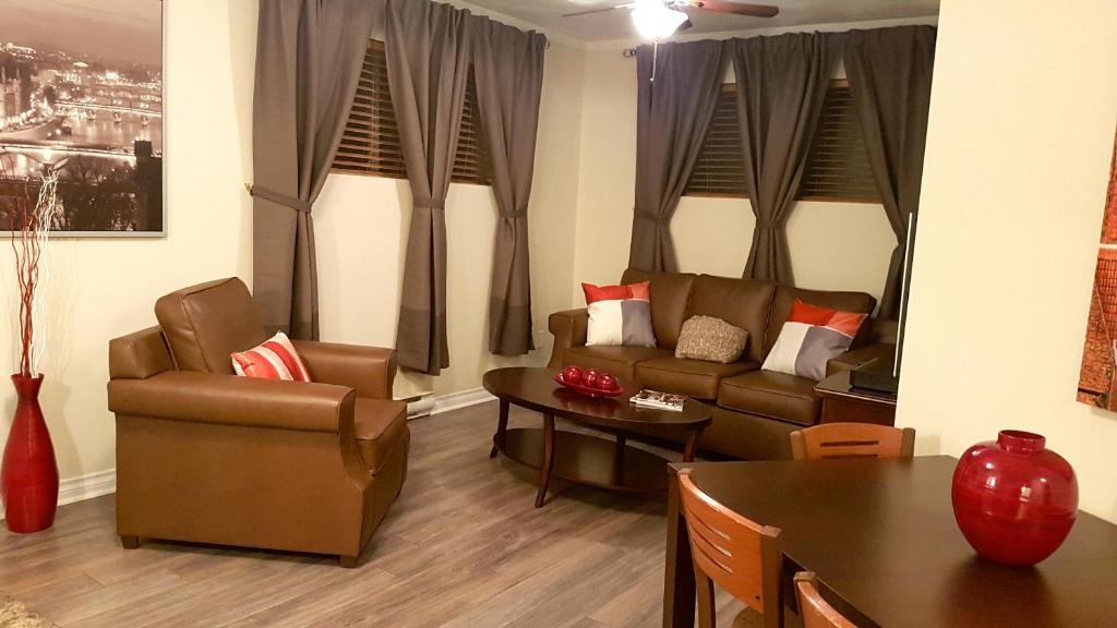 1-Bedroom Apartment Sweet #8 by Amazing Property Rentals photo 1