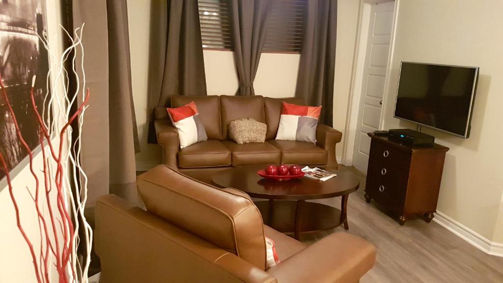 1-Bedroom Apartment Sweet #8 by Amazing Property Rentals photo 3