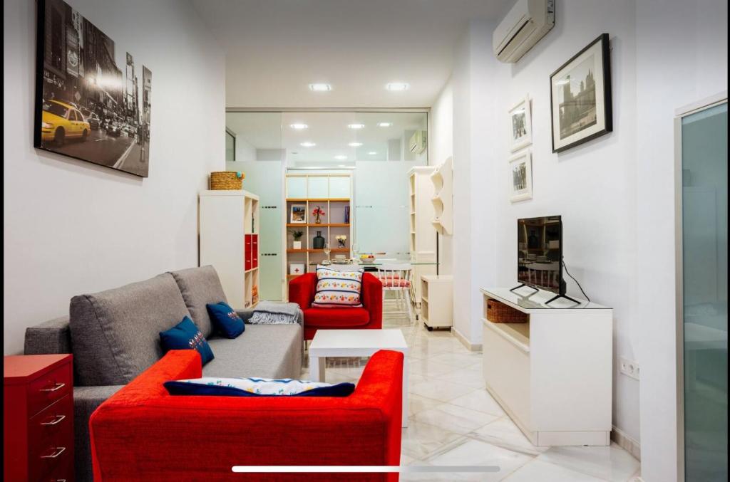 Lovely loft junto a la Giralda - Tap to explore photos
