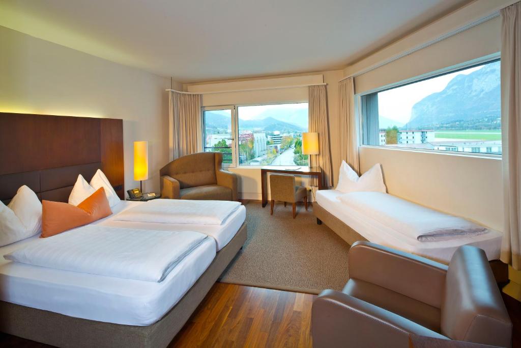 Трехместный (Улучшенный трехместный номер), Hotel Penz West