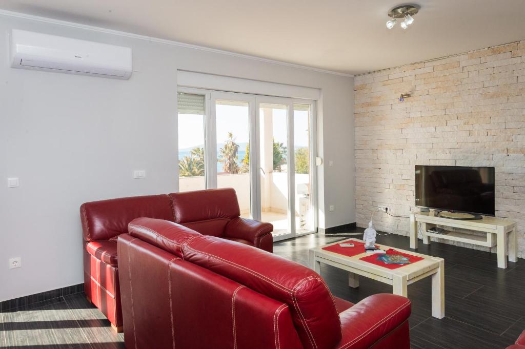 Apartments Oto photo 4