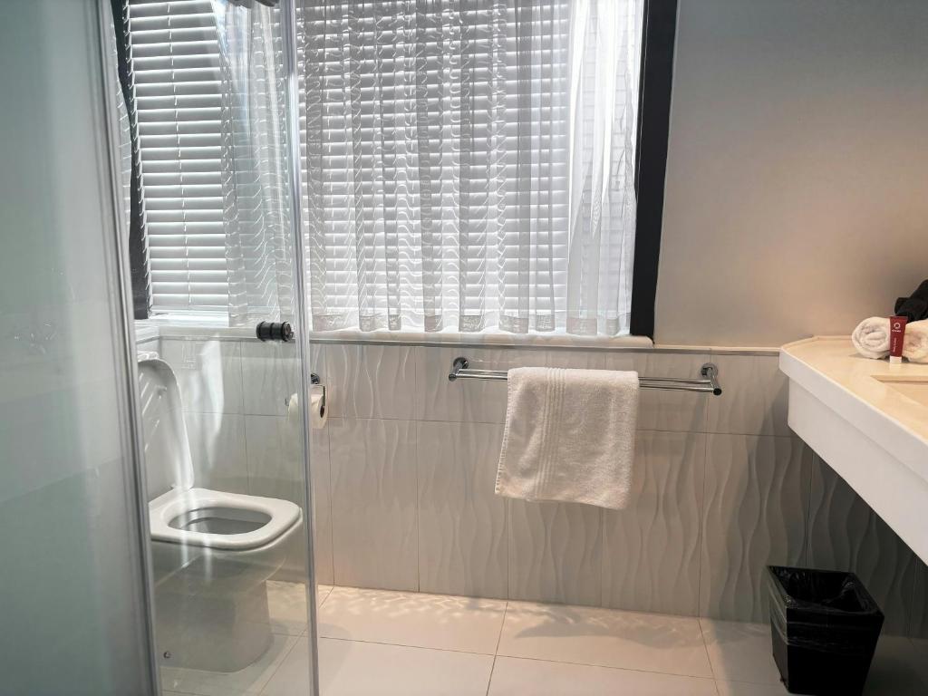 ONOMO Hotel Waterfront Room Type - Luxury Room