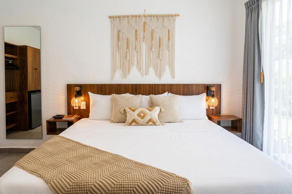 Casa Ita Surf - Adults Only - Tap to explore photos