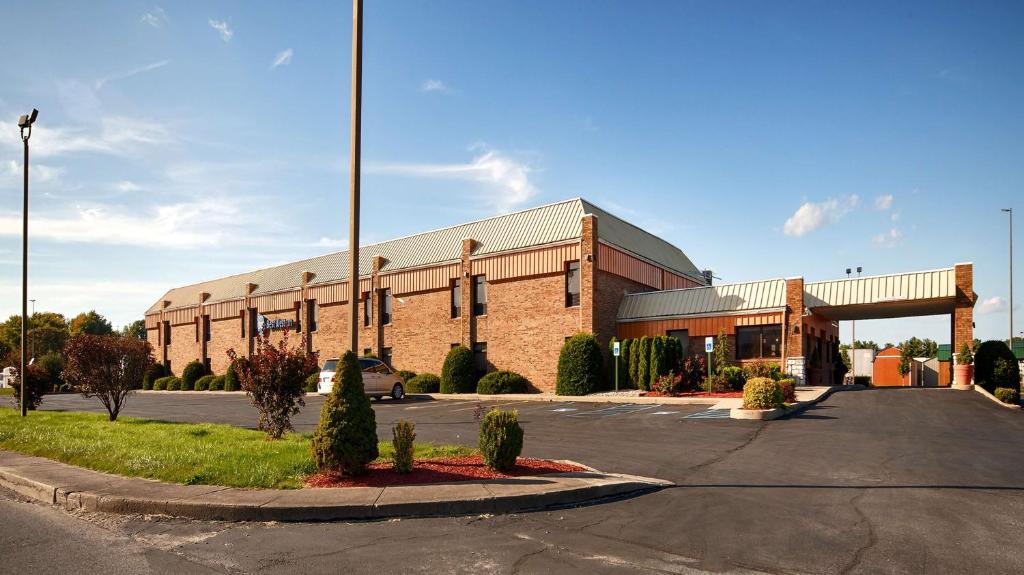 Best Western Martinsville Inn photo 1