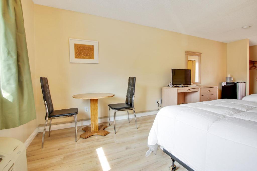 Двухместный (Двухместный номер эконом-класса с 1 кроватью), Rotex Western Inn