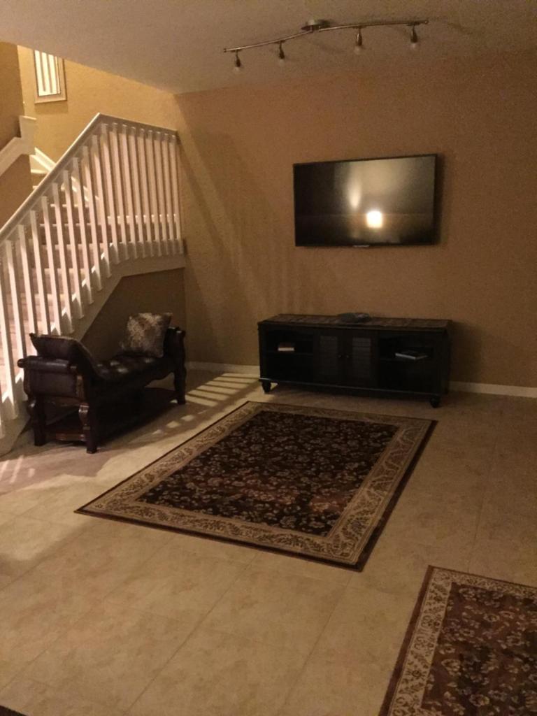 Speedway Blvd Townhouse photo 4