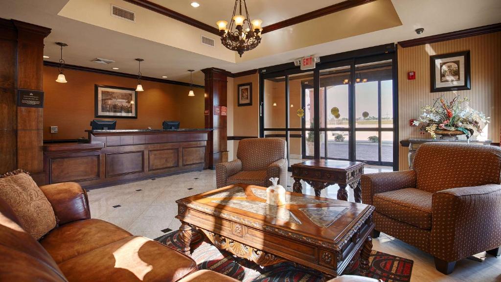 Best Western Orange Inn & Suites image